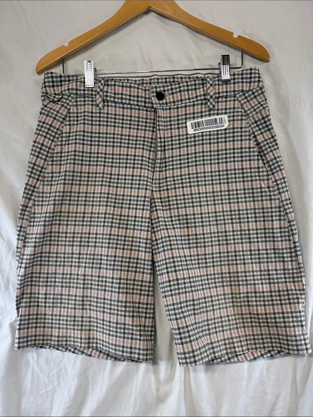 Lulu lemon Men's Plaid Shorts in Beige and Black